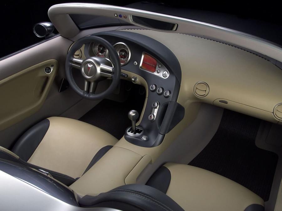  Pontiac Solstice Roadster Concept 2002 года  (фото 27 из 34)